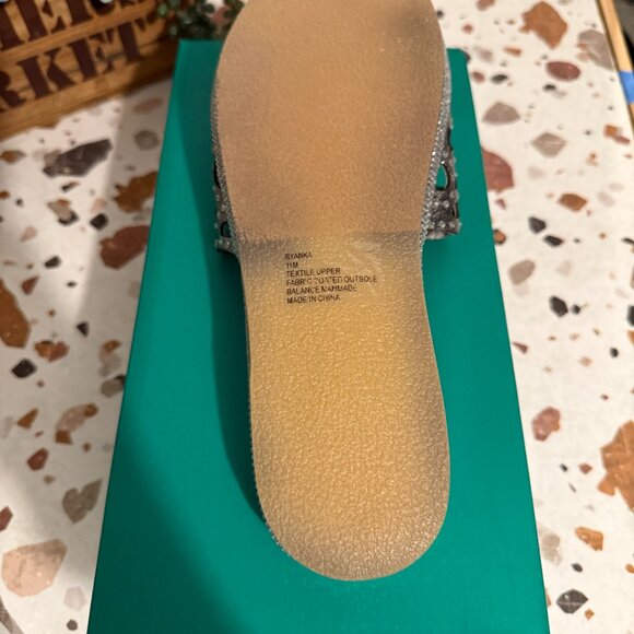 Lauren Lorraine "Byanka" (M110), Women's Sandal, Silver, Size 11 - Picture 6 of 6